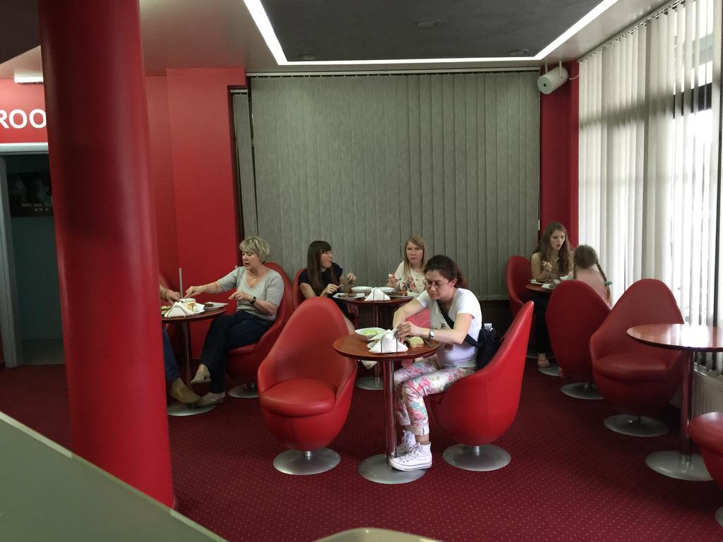 Paraćin Guesthouse Villa Modex מראה חיצוני תמונה