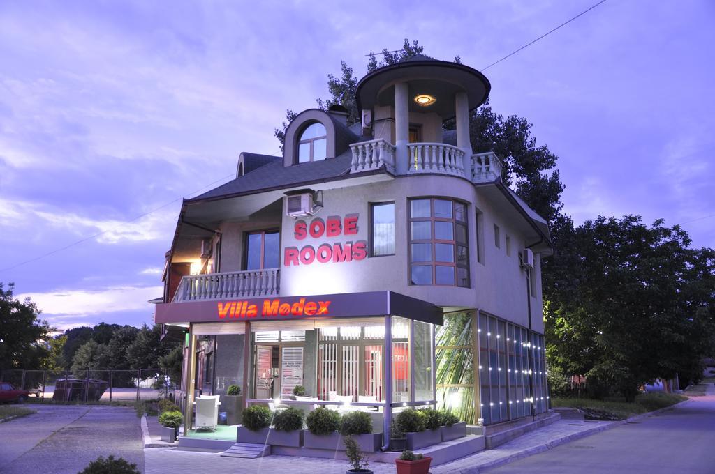 Paraćin Guesthouse Villa Modex מראה חיצוני תמונה