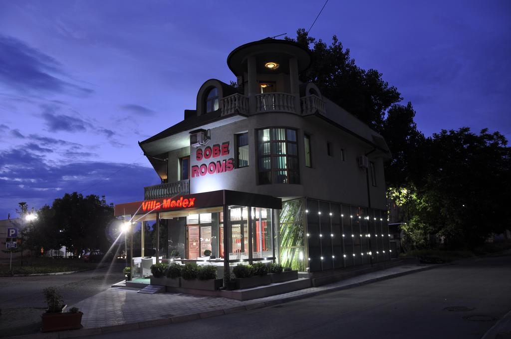 Paraćin Guesthouse Villa Modex מראה חיצוני תמונה