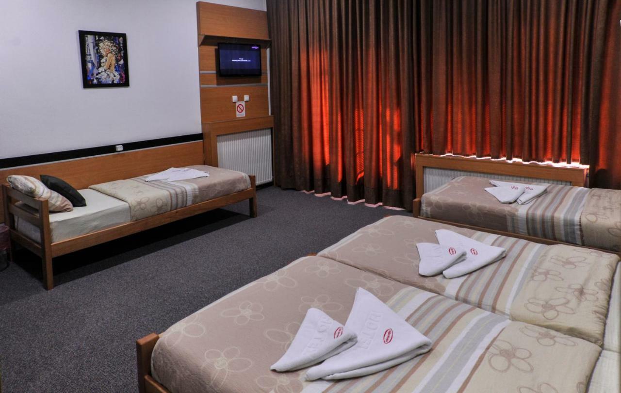 Paraćin Guesthouse Villa Modex מראה חיצוני תמונה